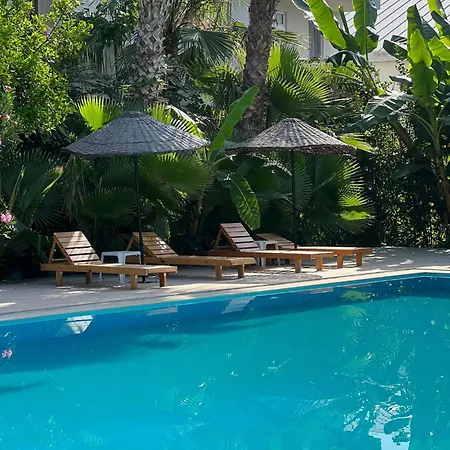 Hotell Kiris Garden