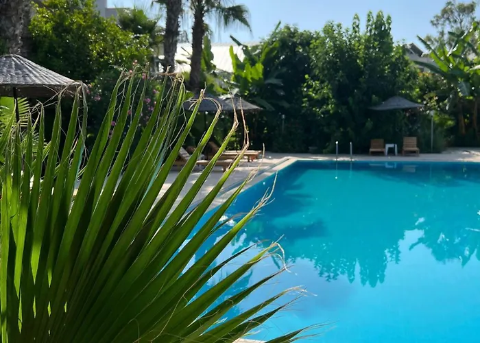 Kiris Garden Kemer