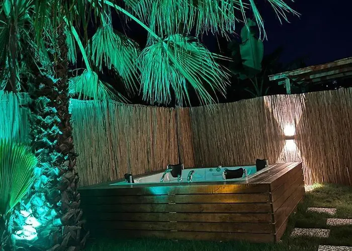 Hotel Kiris Garden