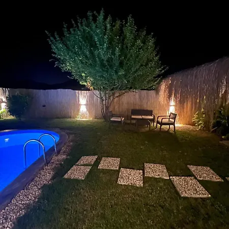 Kiris Garden Hotel